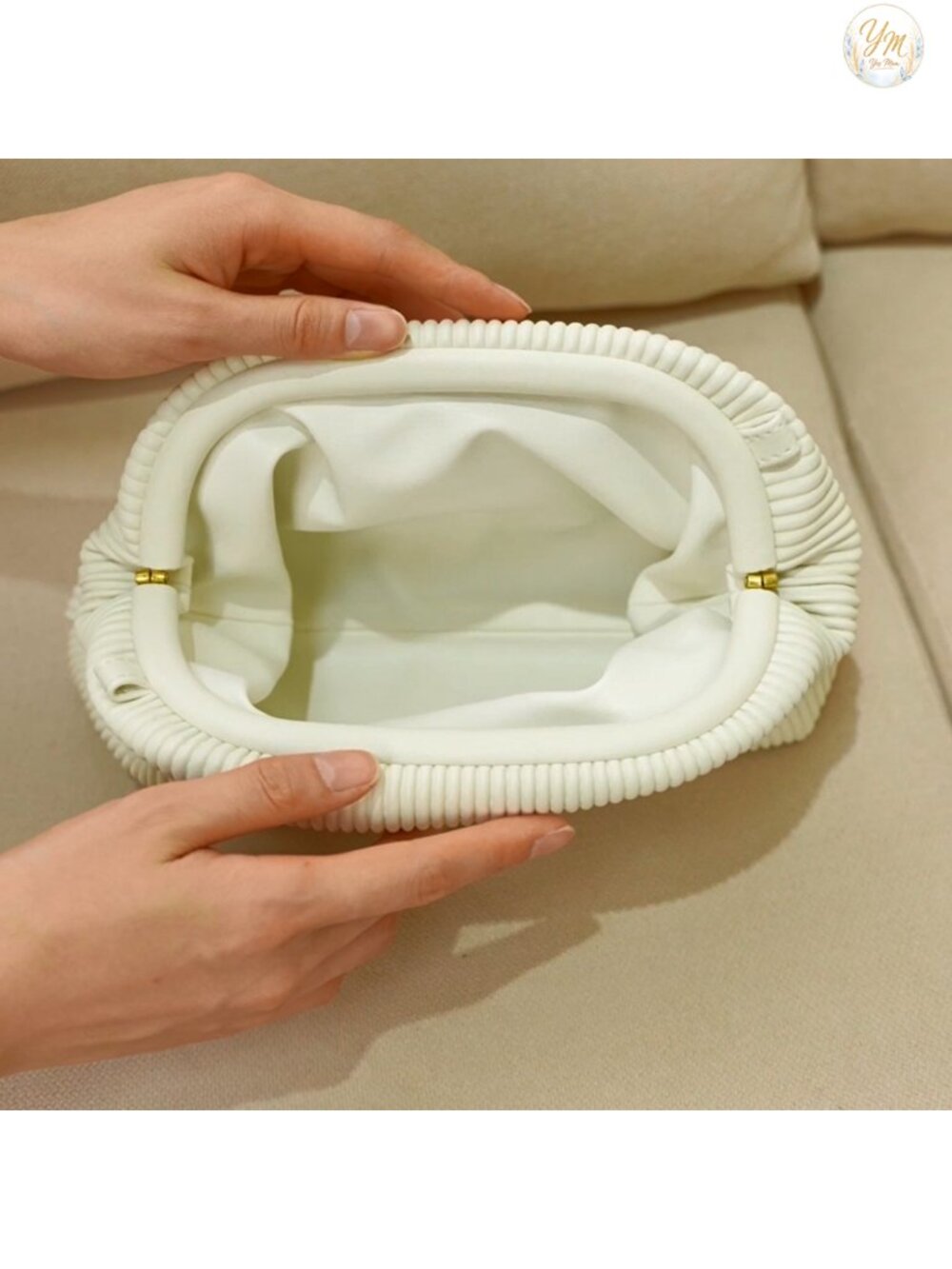 Soft Cloud Clutch Purse Women Vegan Leather Crossbody Bag with Strap - Picture 6 of 6